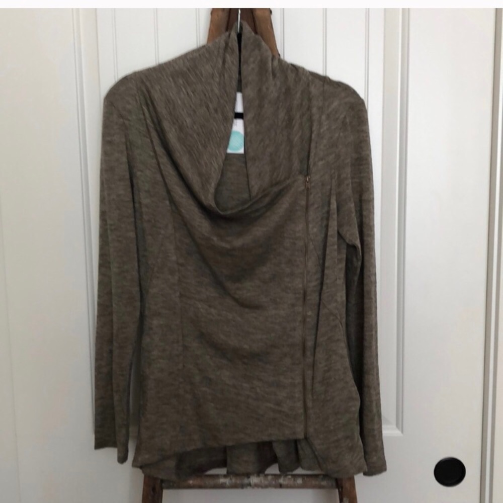 Market and Spruce Alan Terry Cardigan